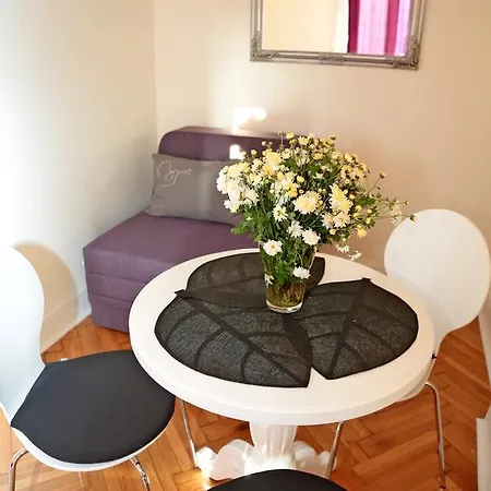 Apartment Central Βελιγράδι Δωμάτιο φωτογραφία